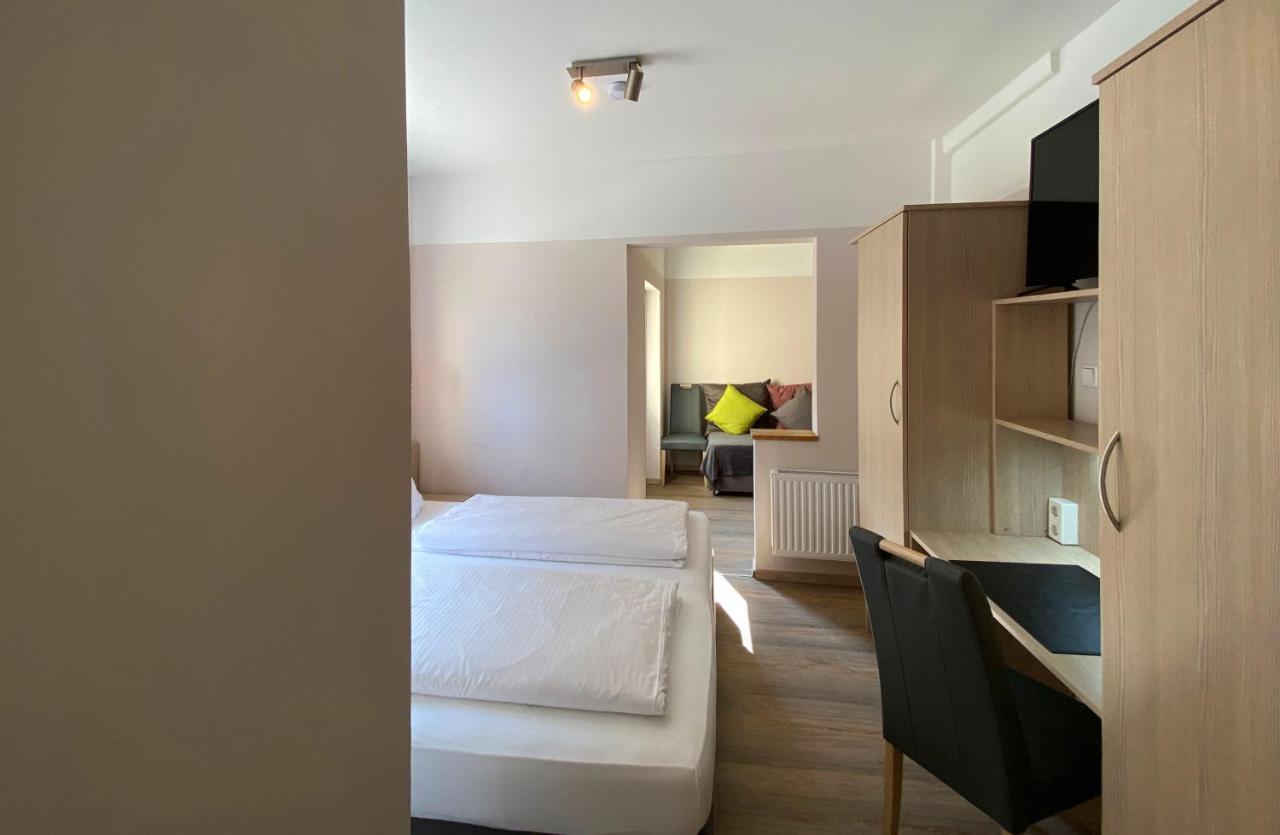 Also-Hotel An Der Hardt Вупертал Екстериор снимка