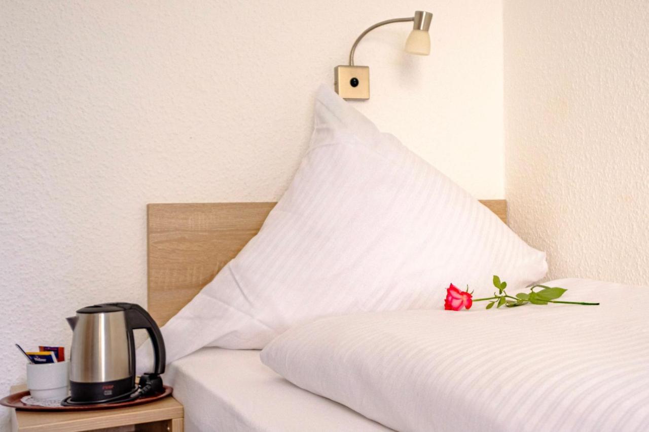 Also-Hotel An Der Hardt Вупертал Екстериор снимка